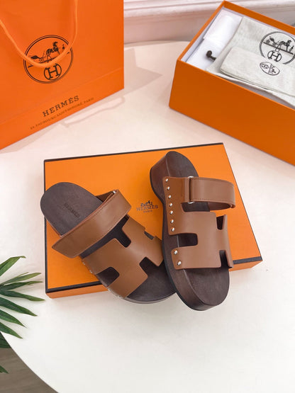 KOS CLOG IN BRONZE BROWN CALFSKIN