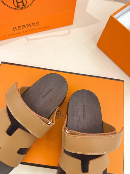 KOS CLOG IN PEANUT BROWN CALFSKIN