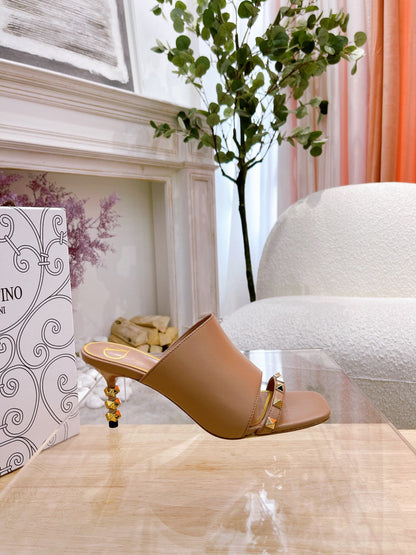 ROCKSTUD TOWER-HEEL MULES IN BRONZE BROWN CALFSKIN 7 CM