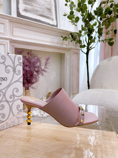 ROCKSTUD TOWER-HEEL MULES IN BABY PINK CALFSKIN 7 CM