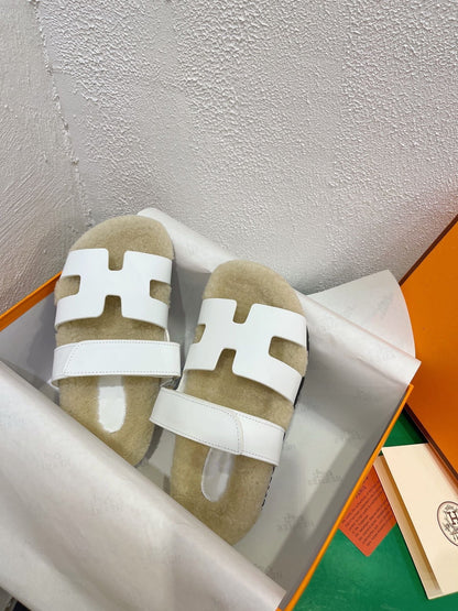 Chypre Sandal White shearling insole White goatskin lining