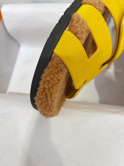 Chypre Sandal Gold shearling insole Yellow Velvet leather lining
